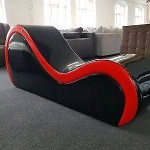 Gothic Layer Serpentine Tantra Couch
